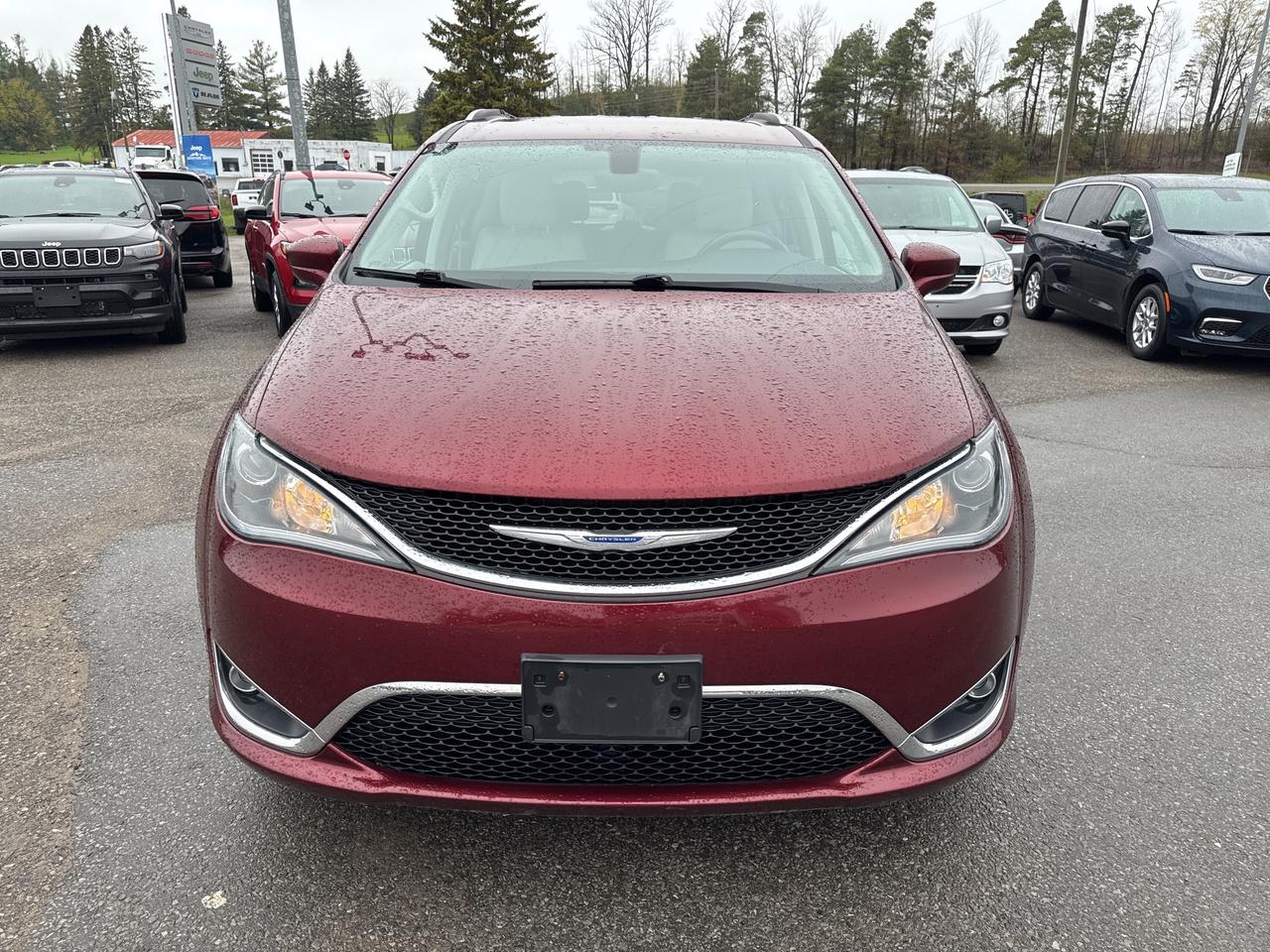 2018 Chrysler Pacifica Touring-L Photo