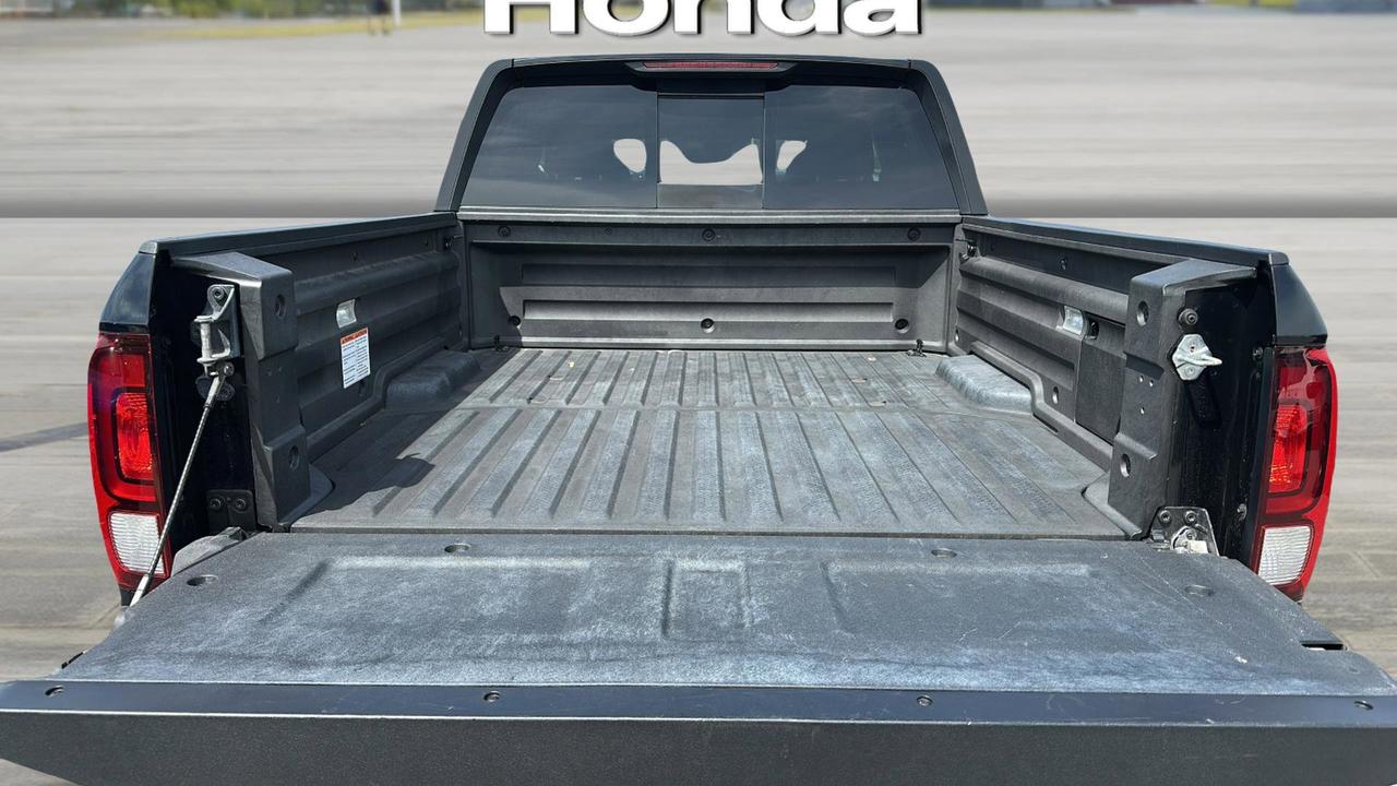 2024 Honda Ridgeline Black Edition AWD Photo