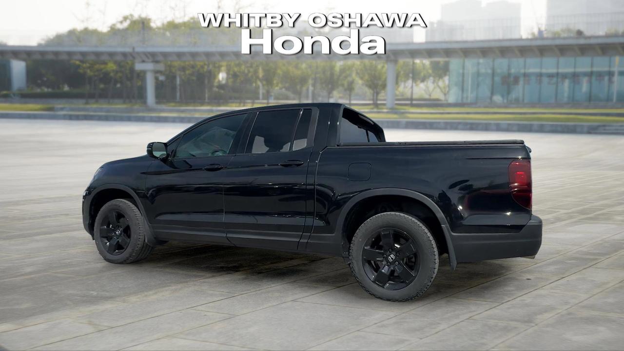 2025 Honda Ridgeline Black Edition AWD Photo3