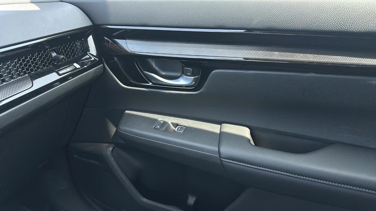 2025 Honda CR-V Sport AWD Photo