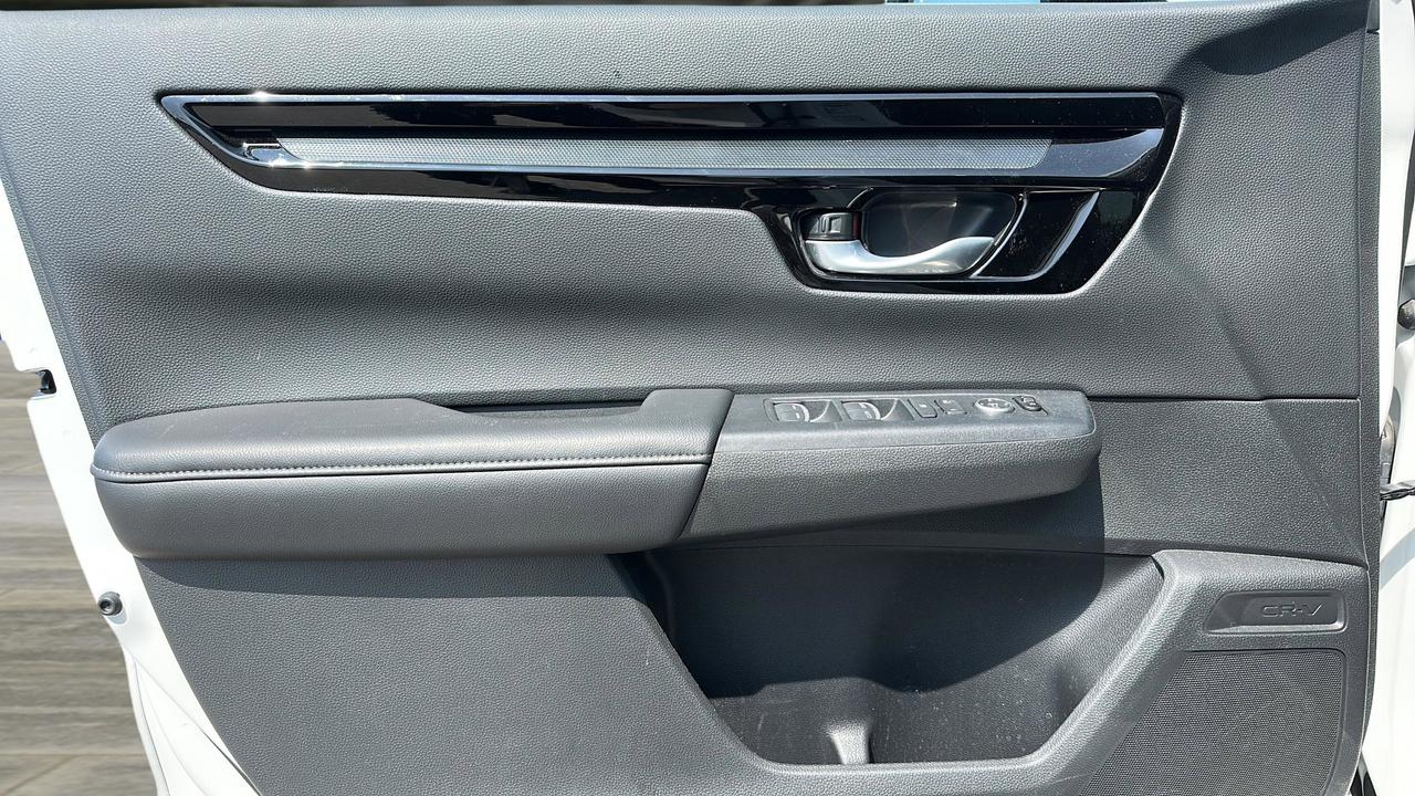 2025 Honda CR-V Sport AWD Photo