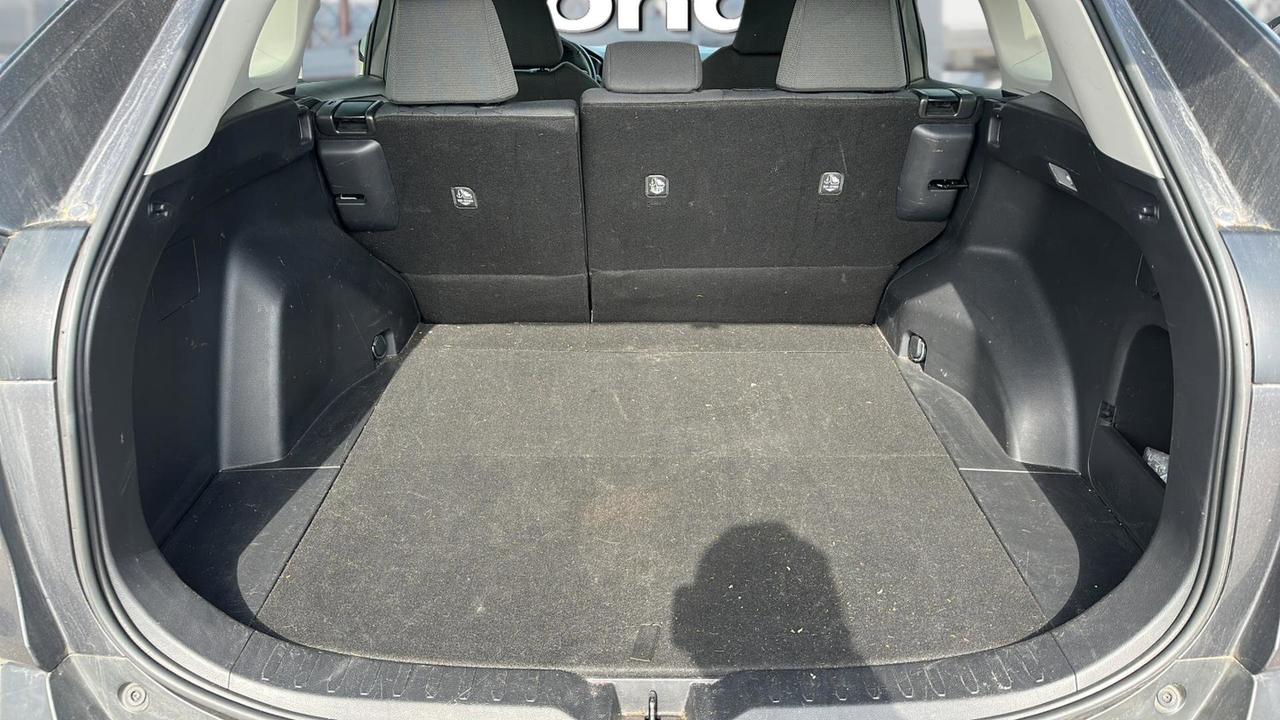 2021 Toyota RAV4 XLE AWD Photo