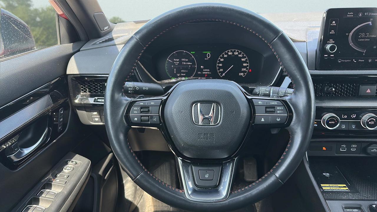2023 Honda CR-V Hybrid Touring AWD Photo