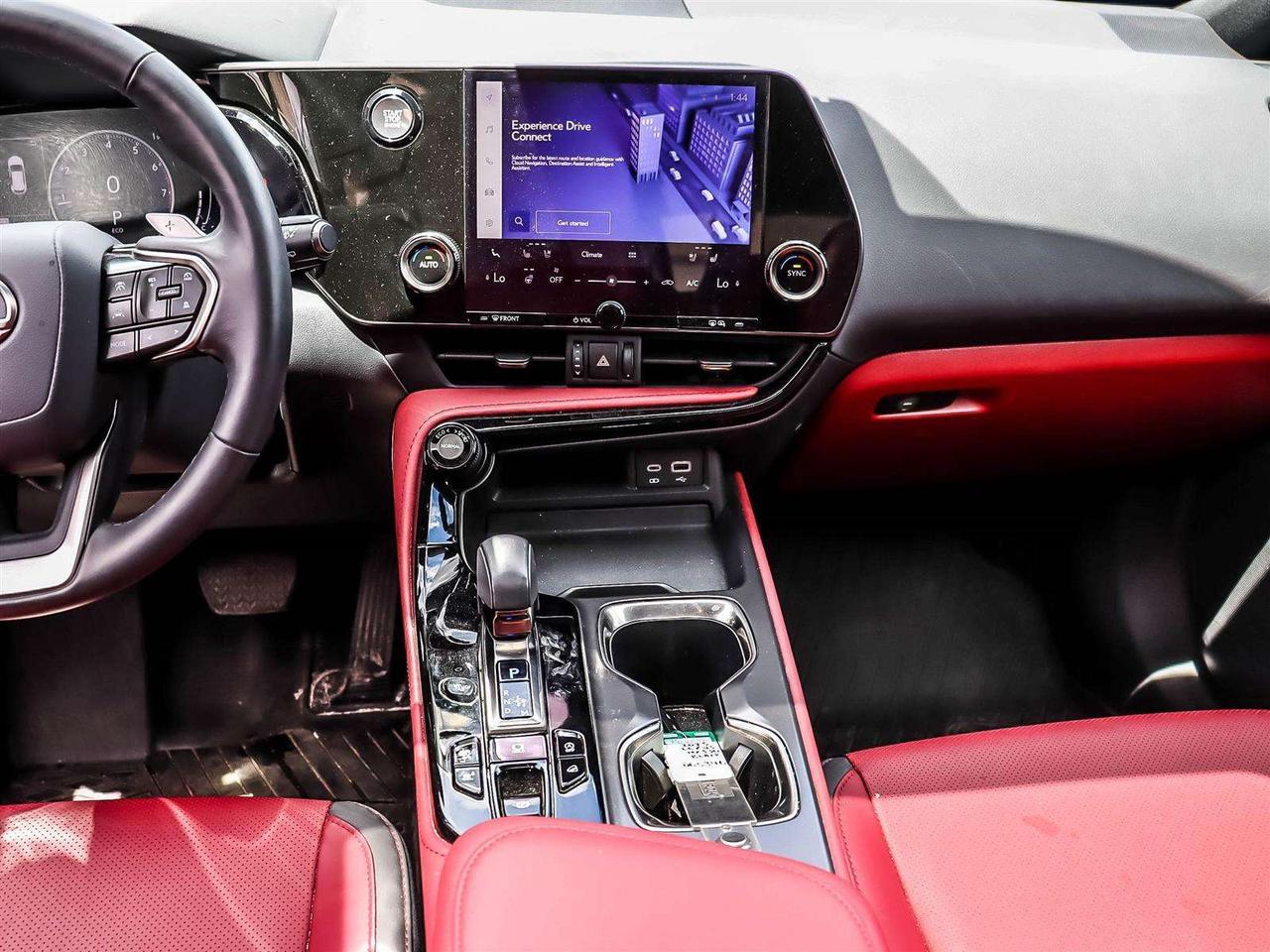 2025 Lexus NX PREMIUM AWD 2.4L TURBO NAVI ADAPTIVE CRUISE Photo