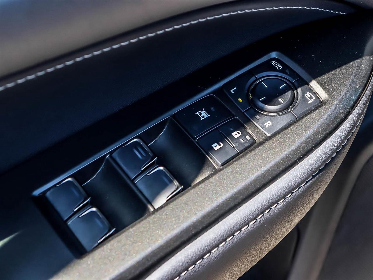 2024 Lexus NX 350h Premium Pkg Sunroof Apple Carplay Photo