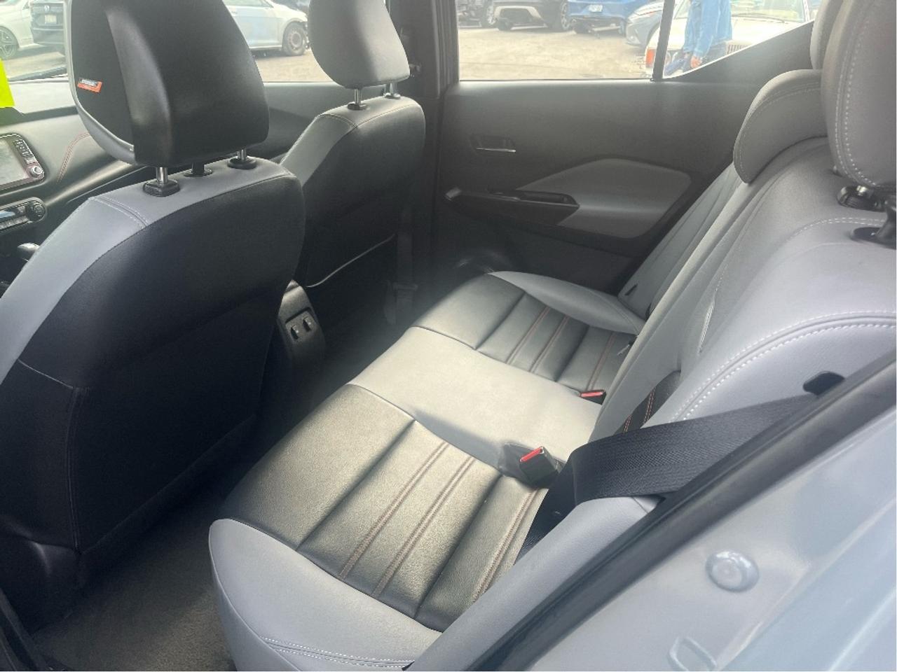 2023 Nissan Kicks SR CERTIFIED Photo