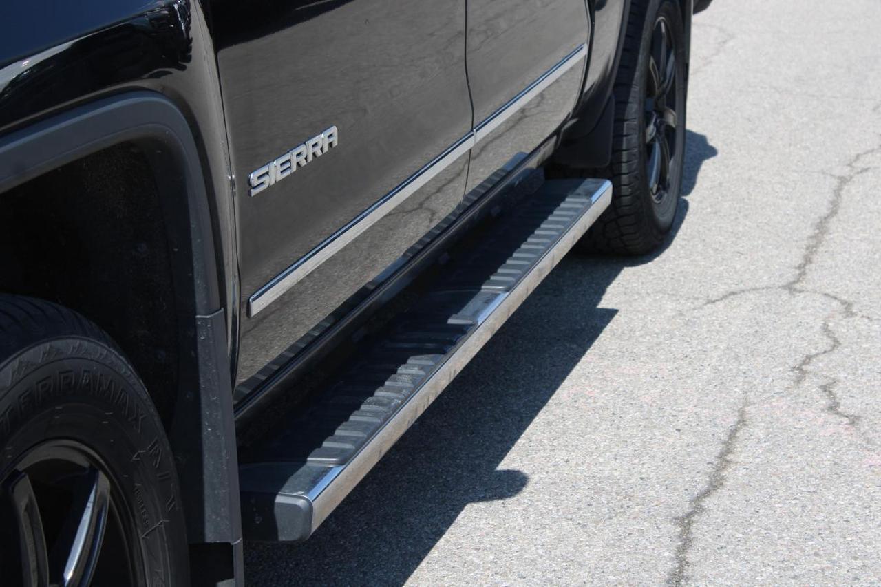 2014 GMC Sierra K1500 SLT  SiriusXM BedCover SideSteps BkpCam Photo