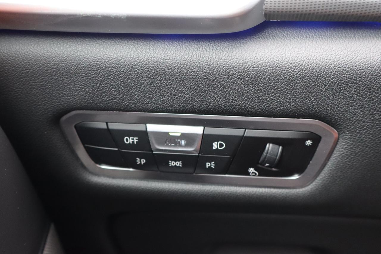 2022 BMW X6 xDrive40i   M Sport   No Accident   Premium Excell Photo