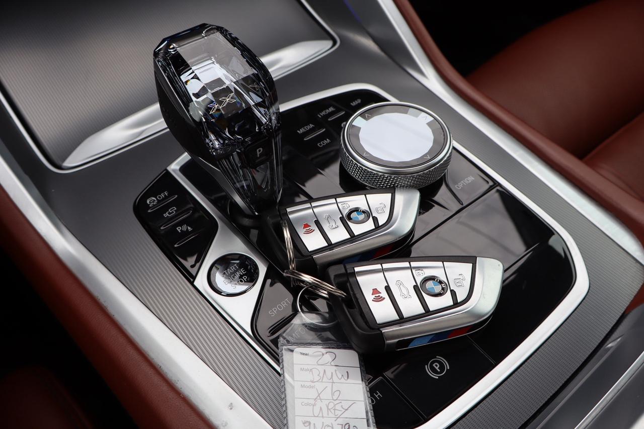 2022 BMW X6 xDrive40i   M Sport   No Accident   Premium Excell Photo