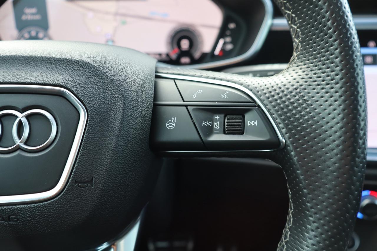 2022 Audi Q3 Technik Photo