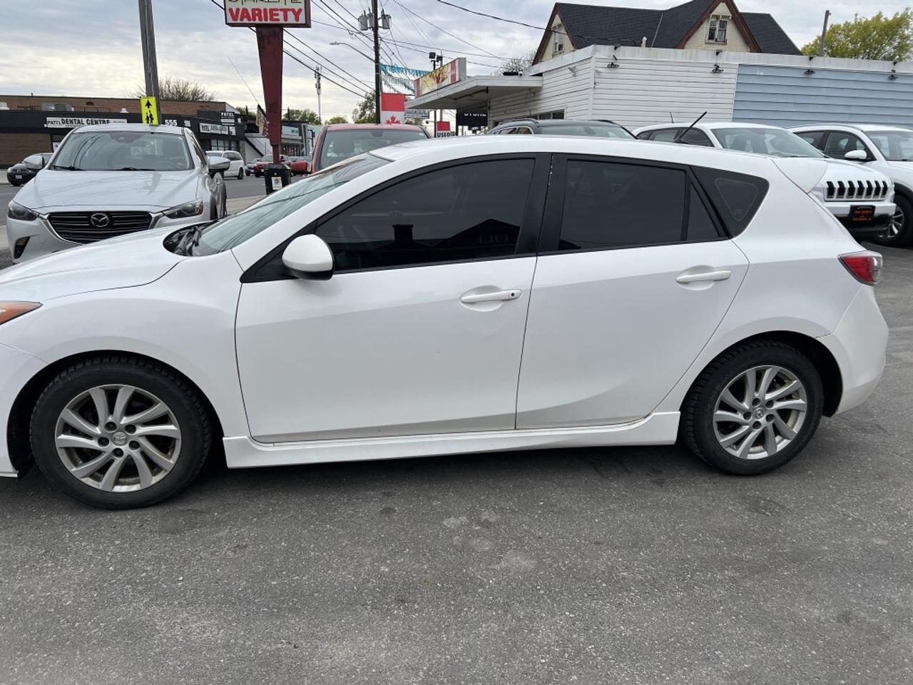 2012 Mazda MAZDA3 4dr Automatic GS *Ltd Avail* Photo3