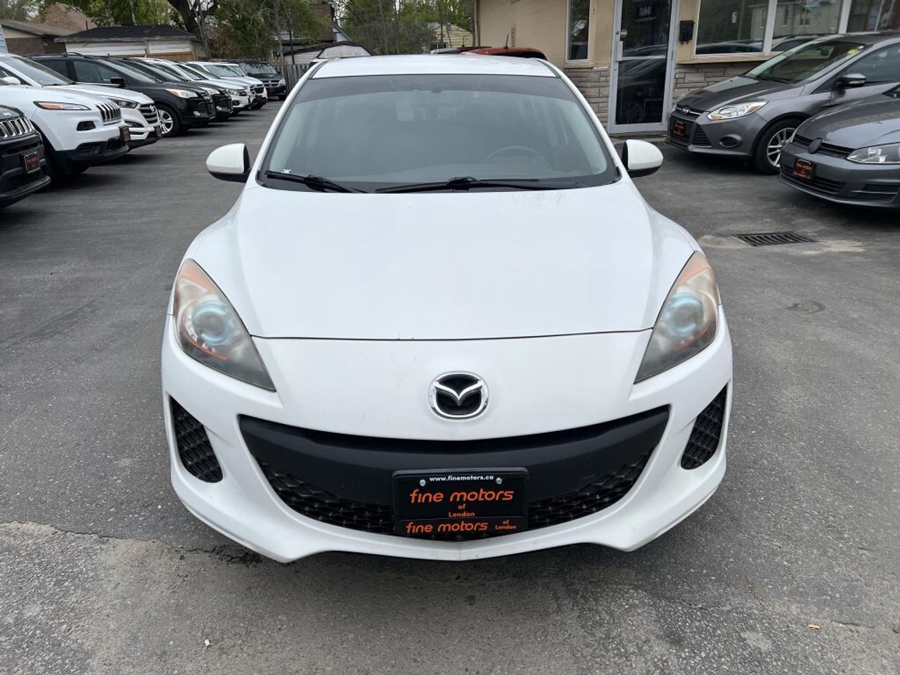 2012 Mazda MAZDA3 4dr Automatic GS *Ltd Avail* Photo