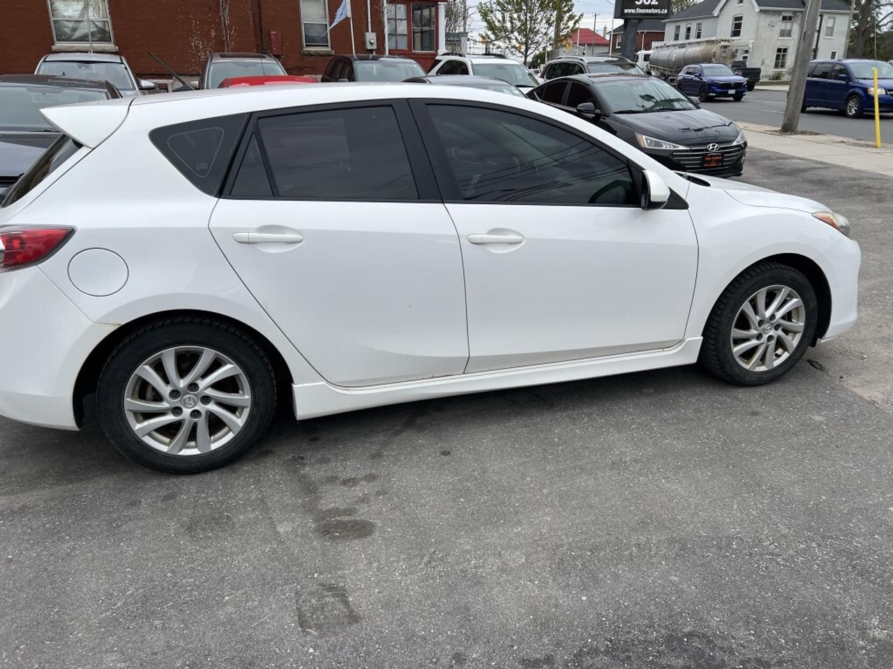 2012 Mazda MAZDA3 4dr Automatic GS *Ltd Avail* Photo