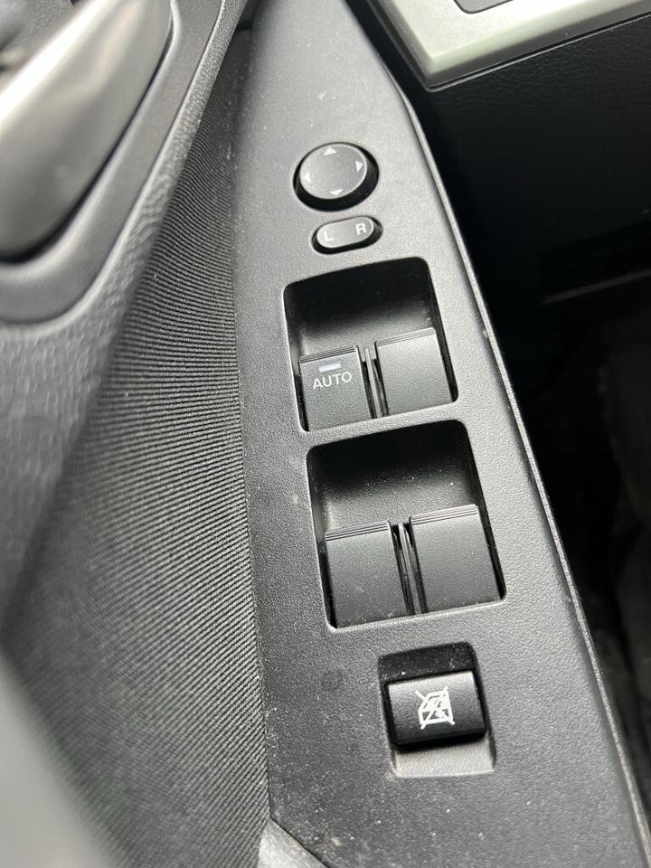 2012 Mazda MAZDA3 4dr Automatic GS *Ltd Avail* Photo