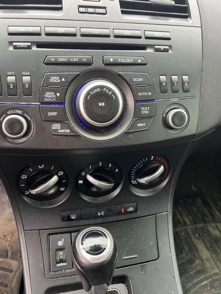 2012 Mazda MAZDA3 4dr Automatic GS *Ltd Avail* Photo