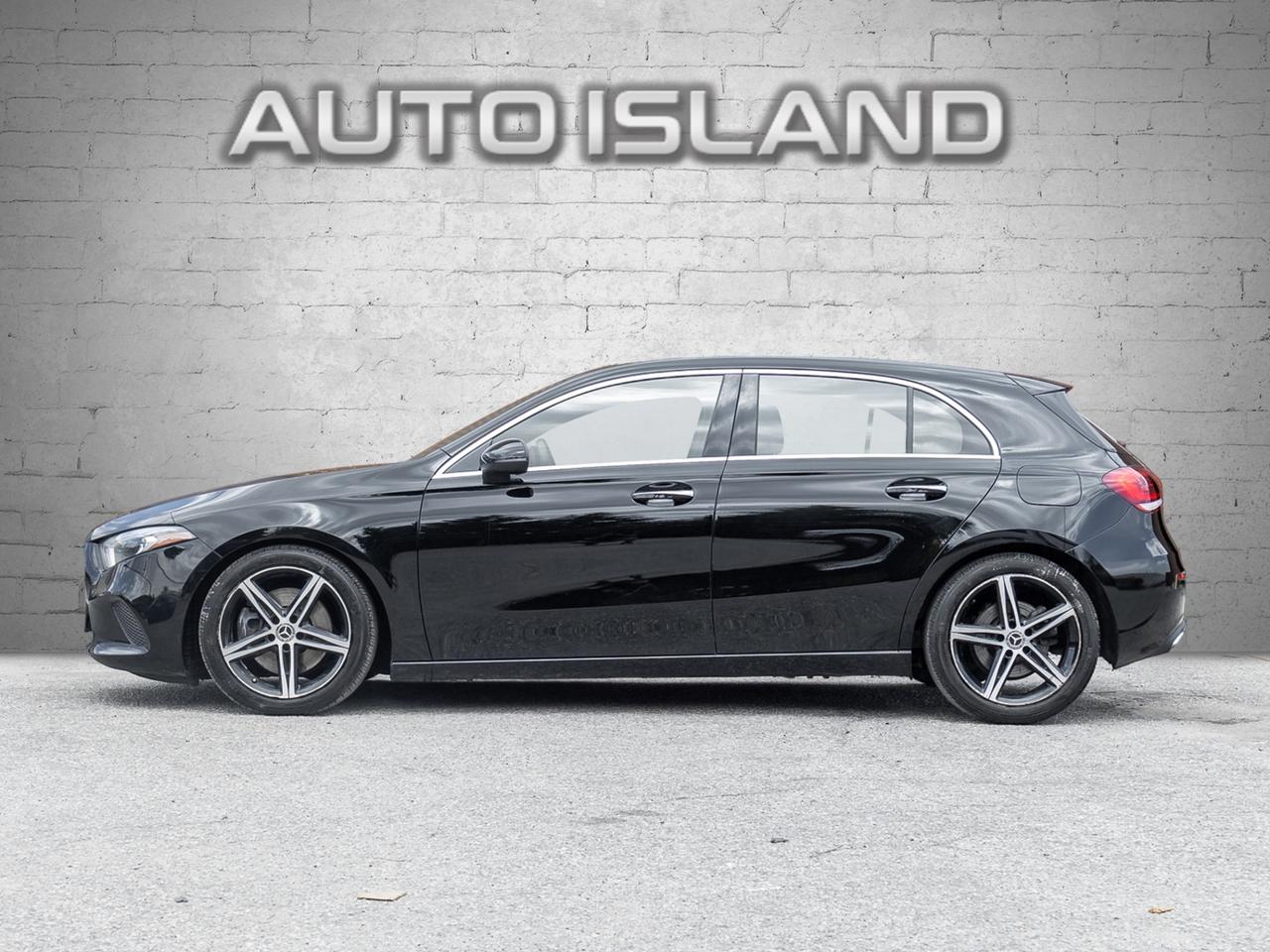 2019 Mercedes-Benz A-Class A 250 4MATIC AMG Line -Pano Roof-Navi-Sport Seats- Photo