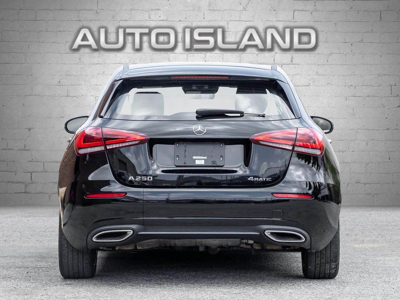 2019 Mercedes-Benz A-Class A 250 4MATIC AMG Line -Pano Roof-Navi-Sport Seats- Photo