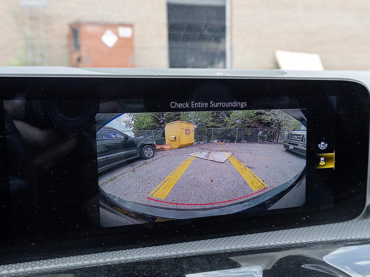 2019 Mercedes-Benz A-Class A 250 4MATIC AMG Line -Pano Roof-Navi-Sport Seats- Photo