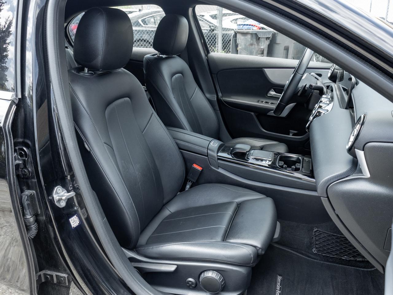 2019 Mercedes-Benz A-Class A 250 4MATIC AMG Line -Pano Roof-Navi-Sport Seats- Photo