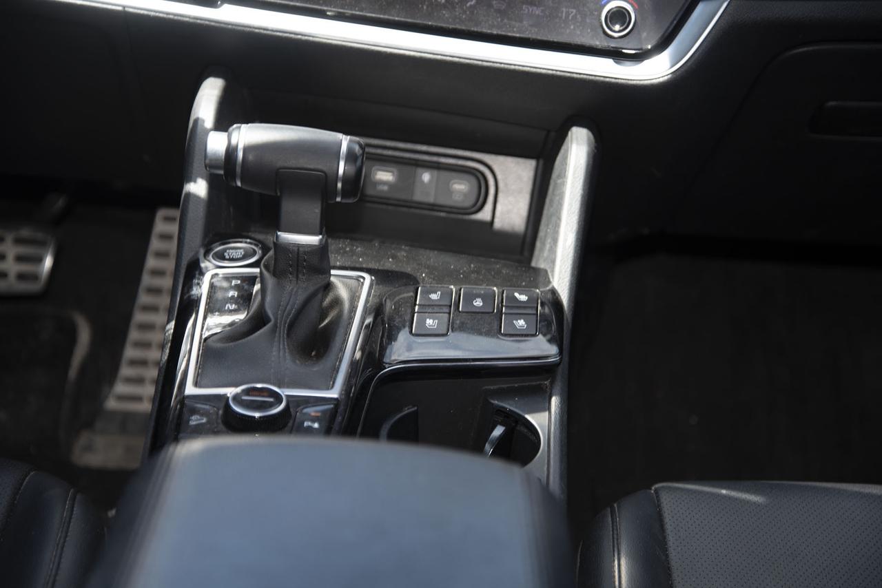 2023 Kia Sportage X-Line Limited AWD w-Black Interior Photo