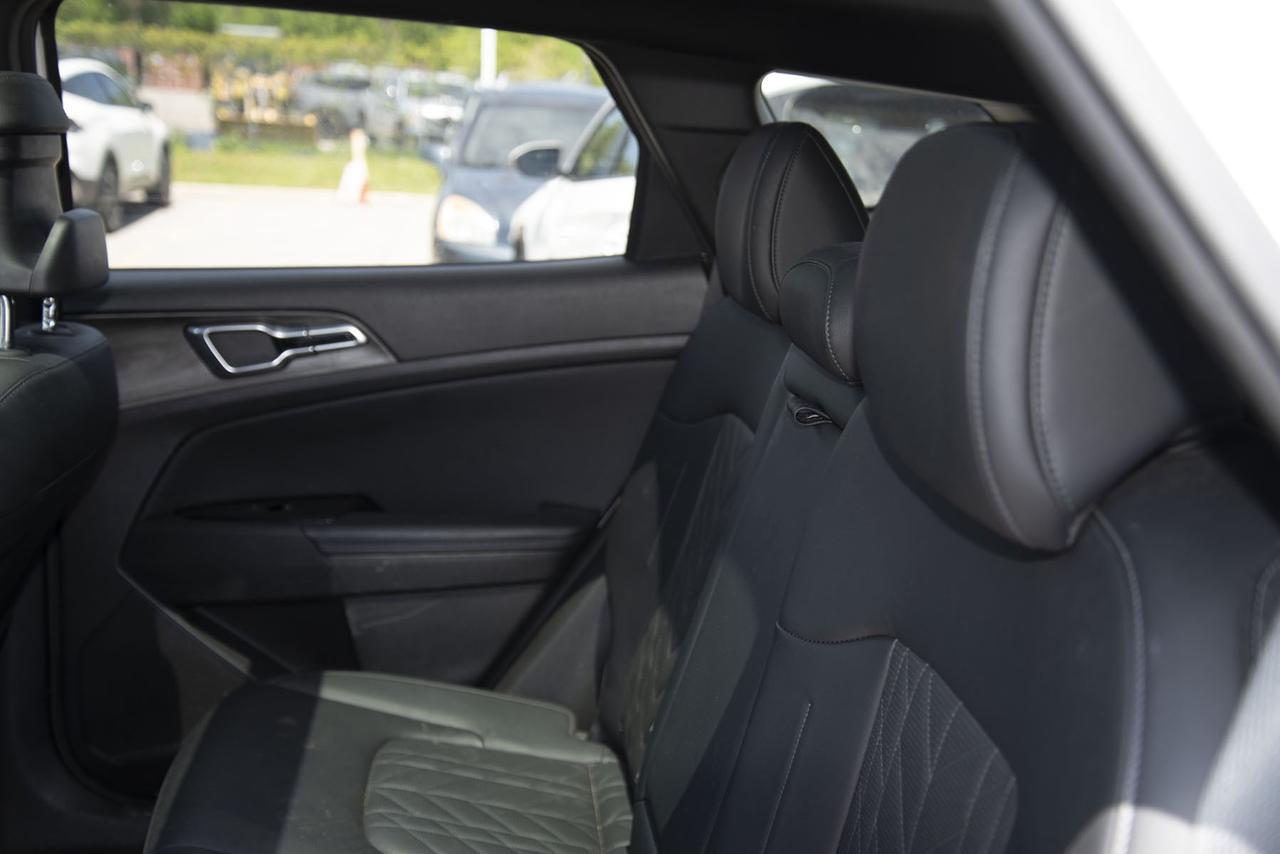 2023 Kia Sportage X-Line Limited AWD w-Black Interior Photo