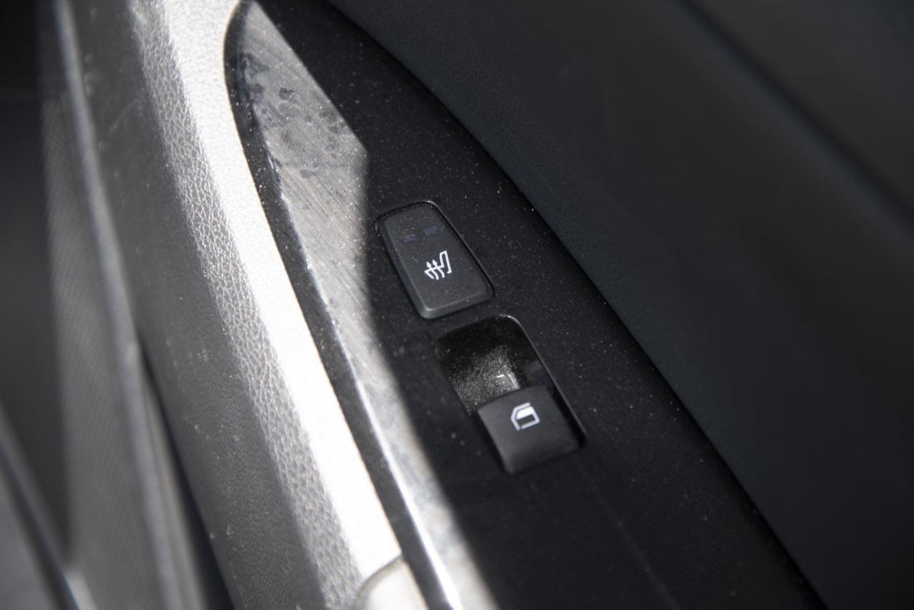 2023 Kia Sportage X-Line Limited AWD w-Black Interior Photo