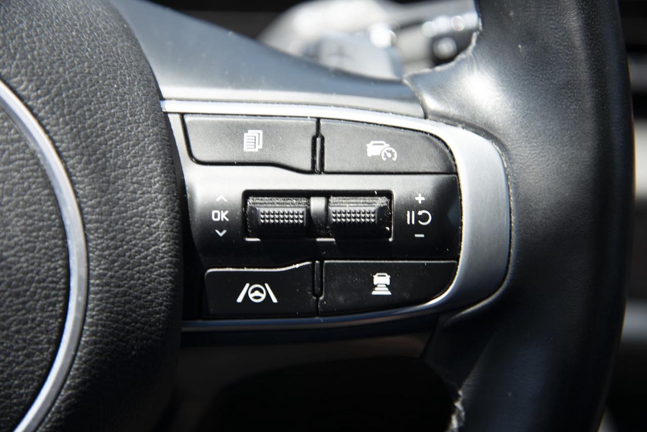 2023 Kia Sportage X-Line Limited AWD w-Black Interior Photo