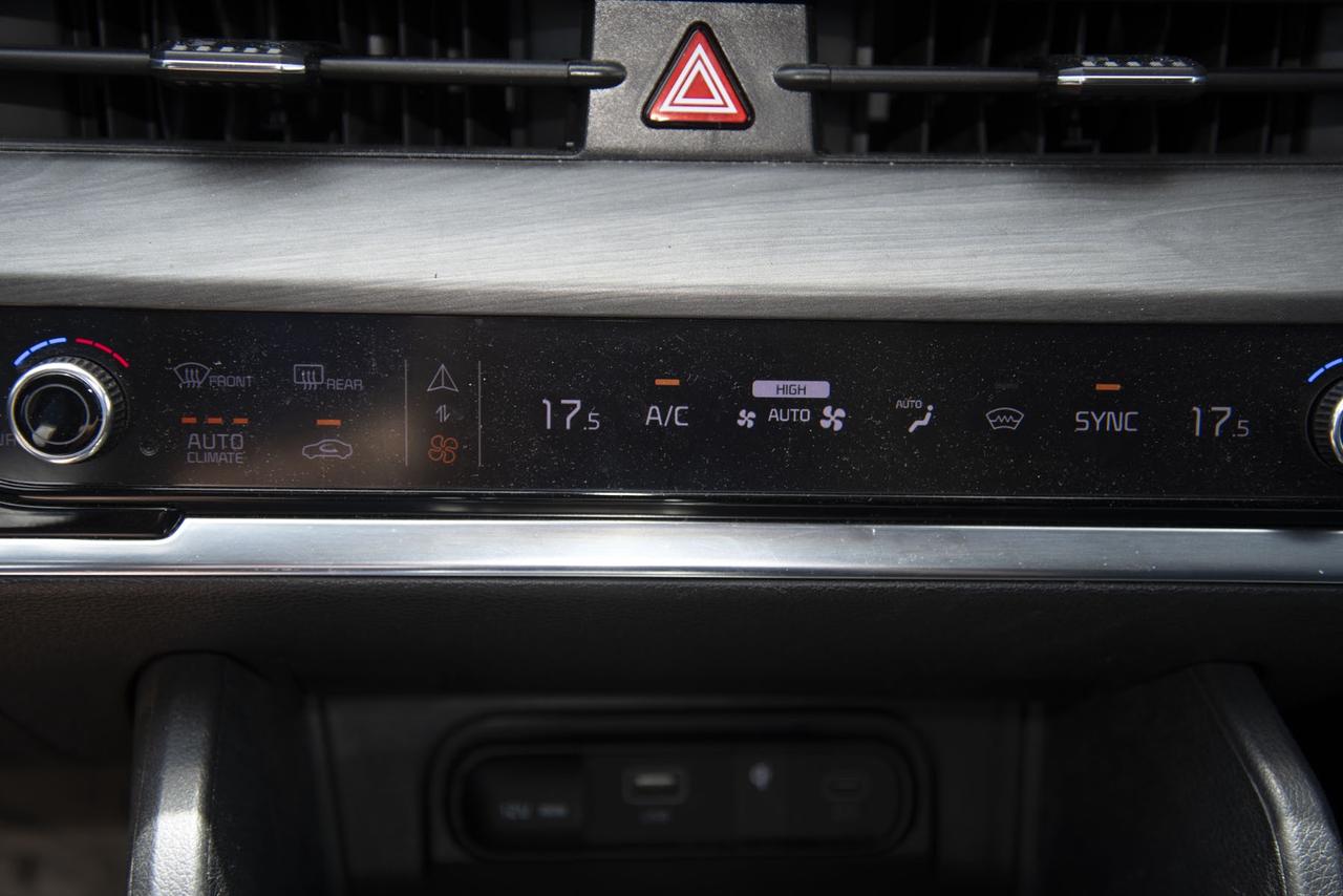 2023 Kia Sportage X-Line Limited AWD w-Black Interior Photo