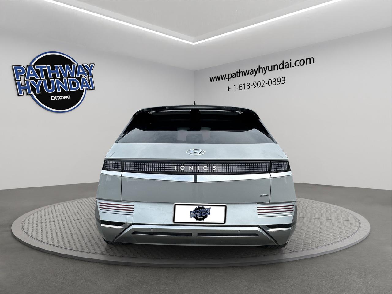 2024 Hyundai IONIQ 5 Preferred | Reverse Cam | Heated Seats Photo