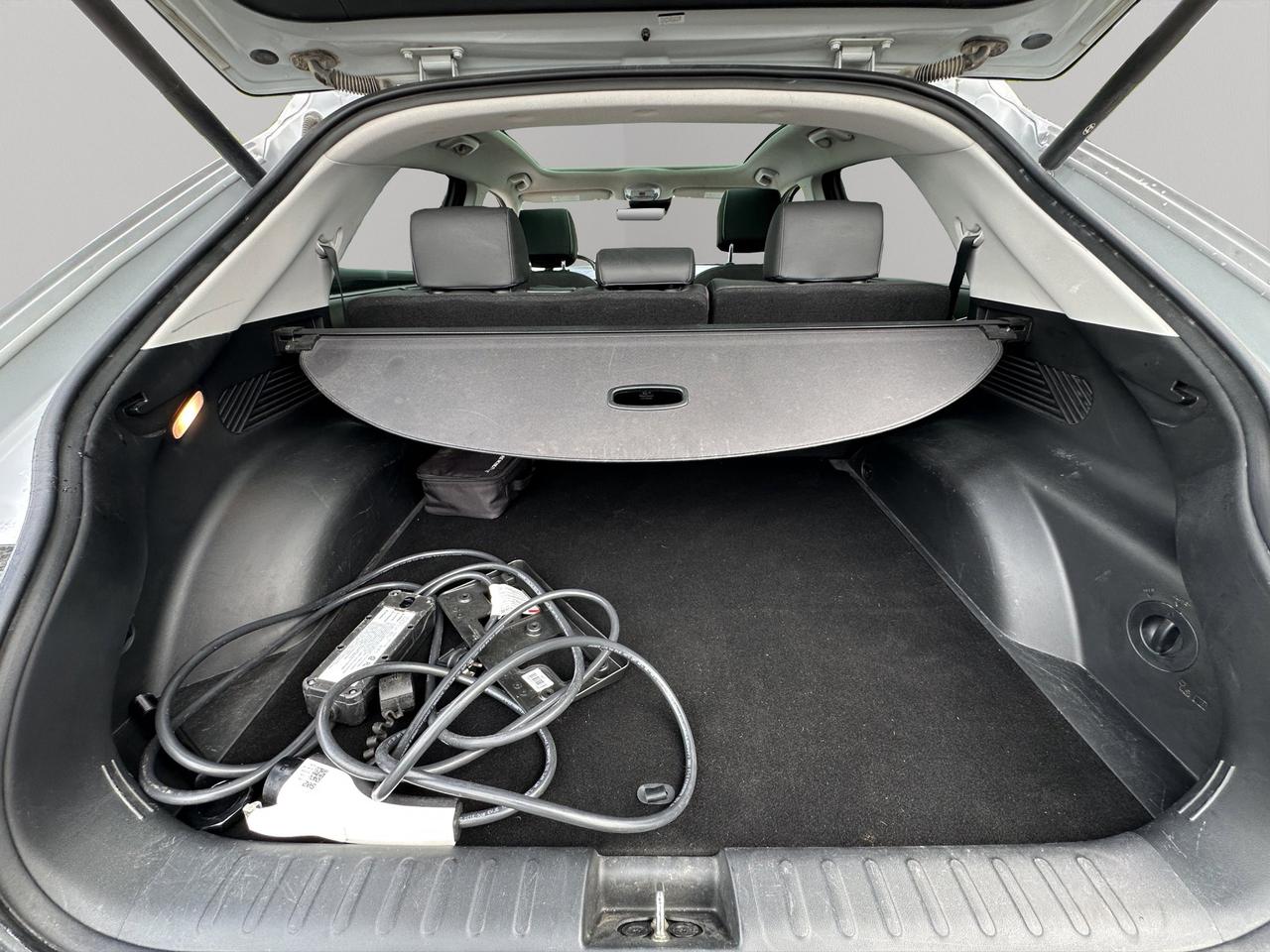 2024 Hyundai IONIQ 5 Preferred | Reverse Cam | Heated Seats Photo