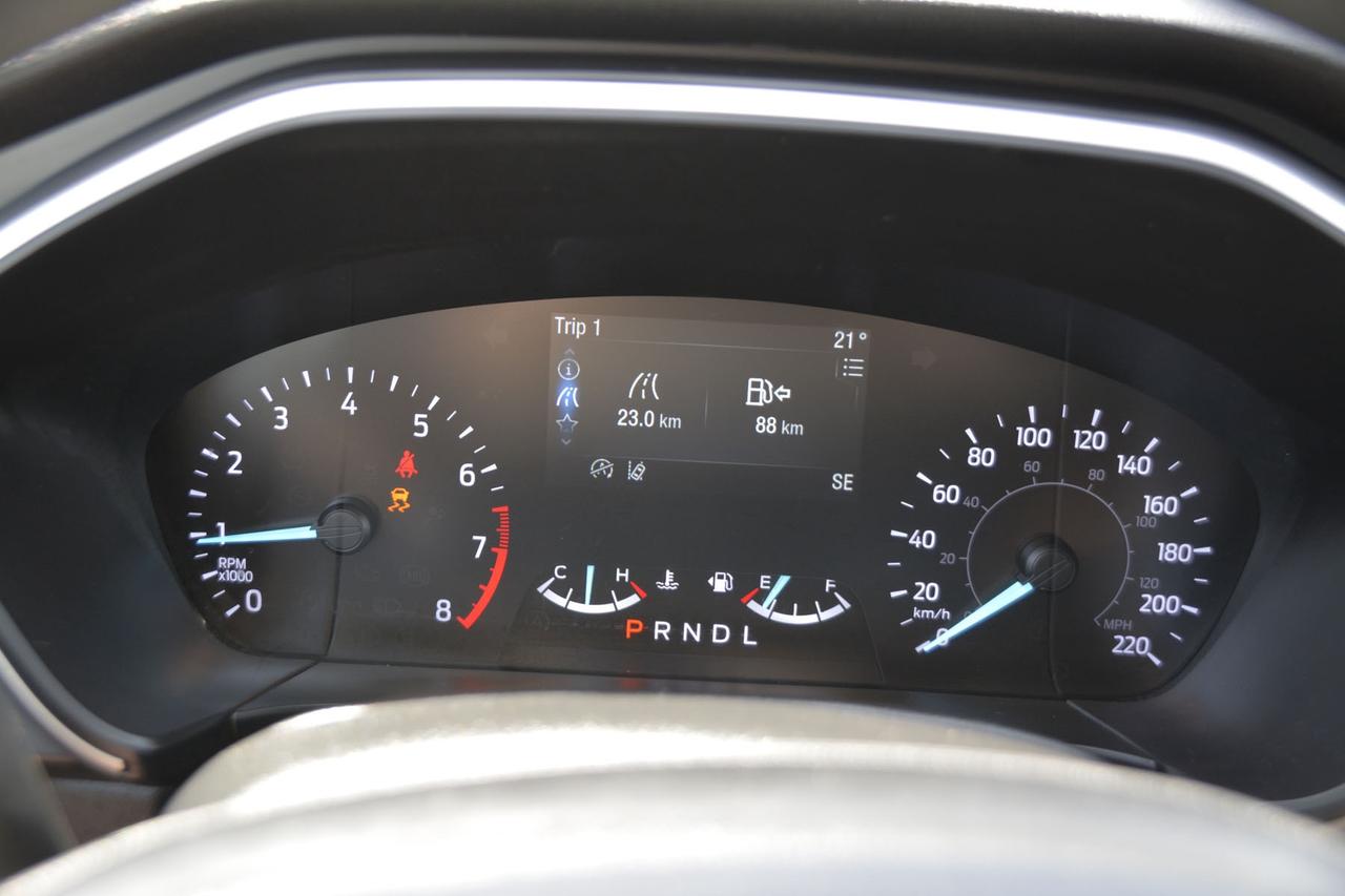 2020 Ford Escape SE Photo