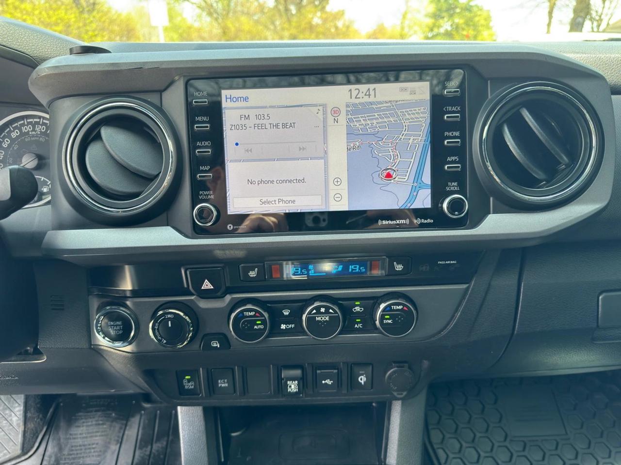 2021 Toyota Tacoma TRD Off Road Premium/Leather/Sunroof Photo