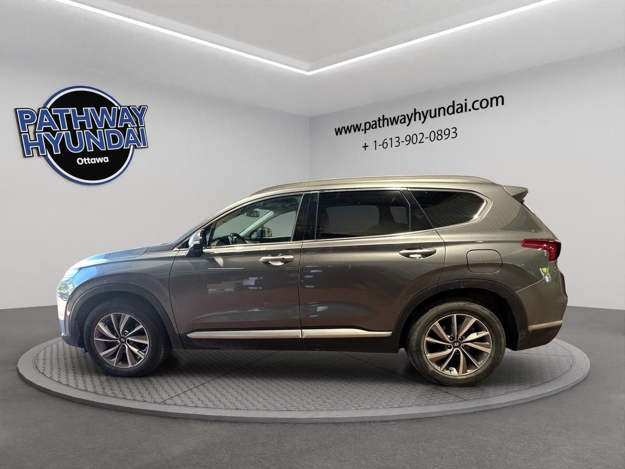 2019 Hyundai Santa Fe Luxury | Reverse Cam | Heated Seats Photo