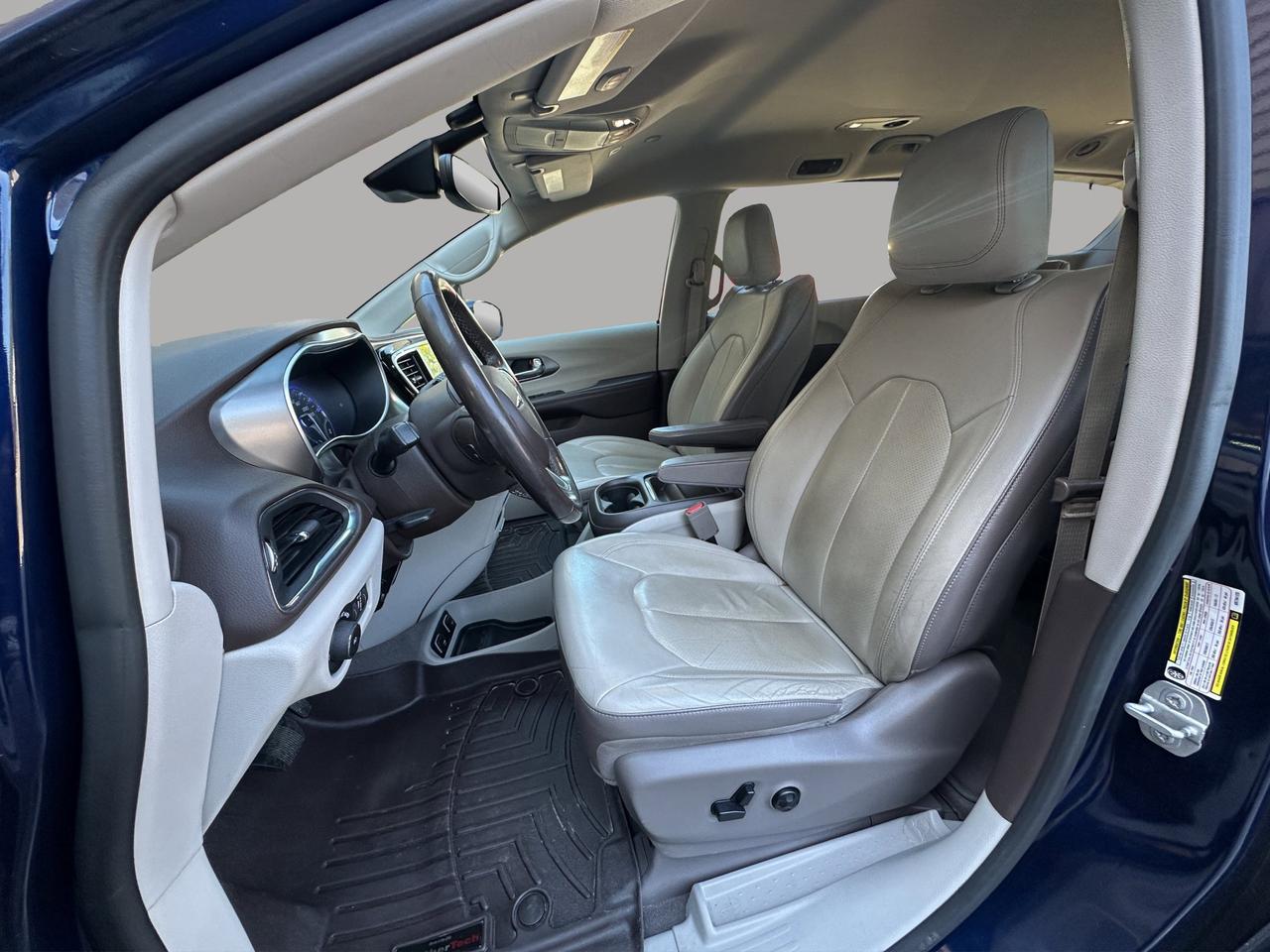 2019 Chrysler Pacifica Touring-L Plus Photo