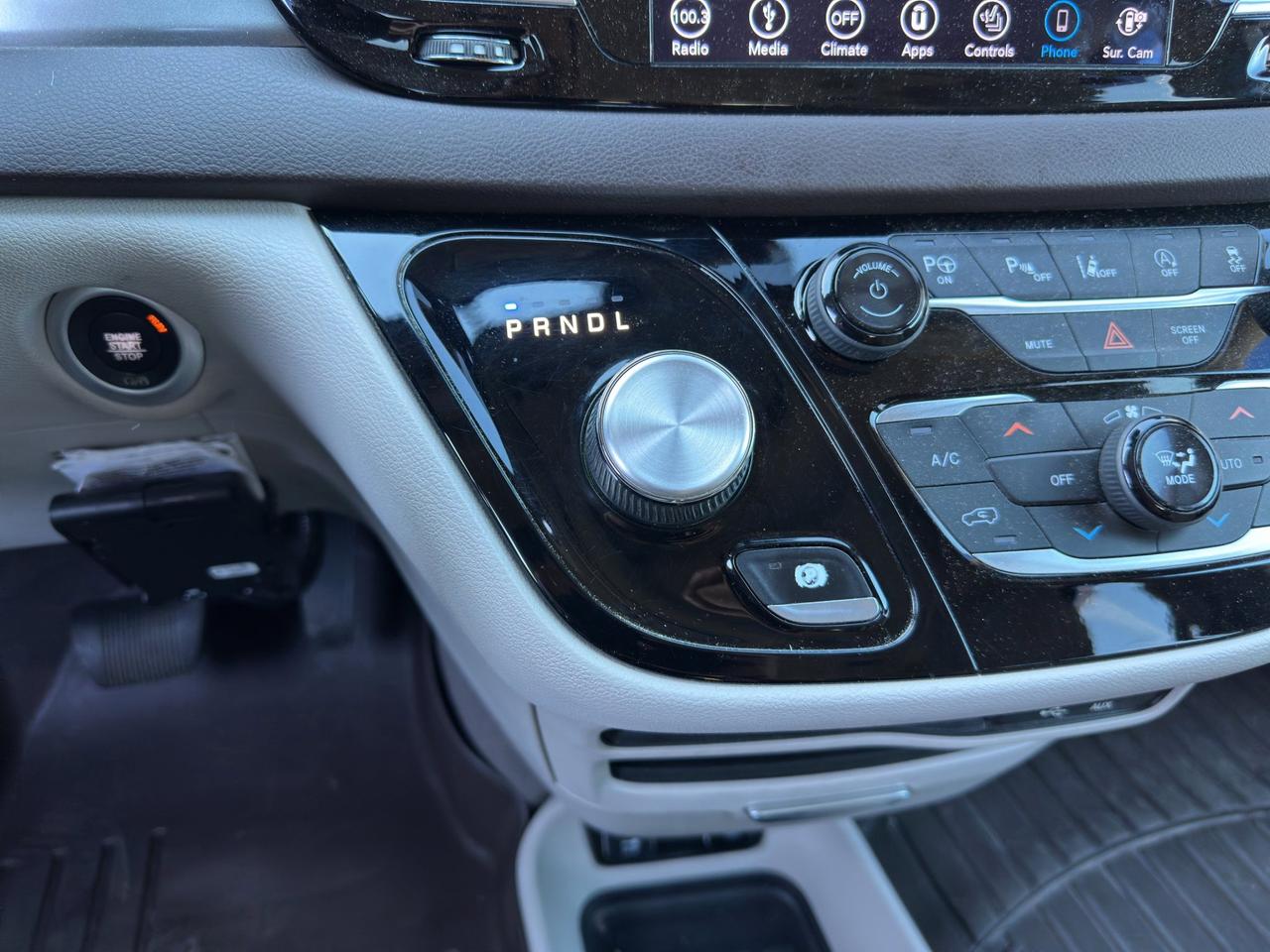 2019 Chrysler Pacifica Touring-L Plus Photo