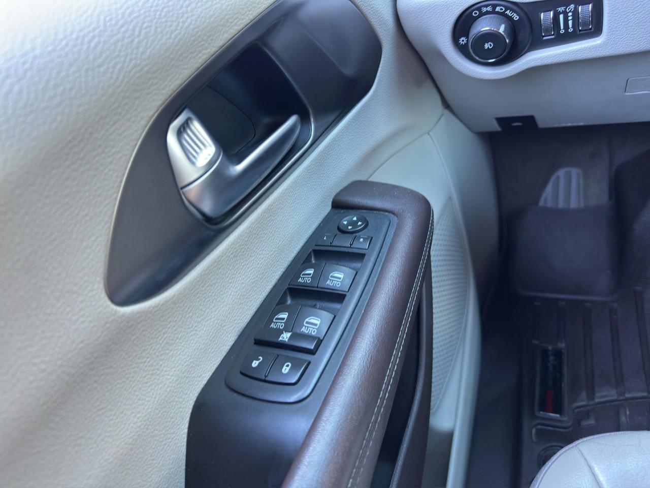 2019 Chrysler Pacifica Touring-L Plus Photo