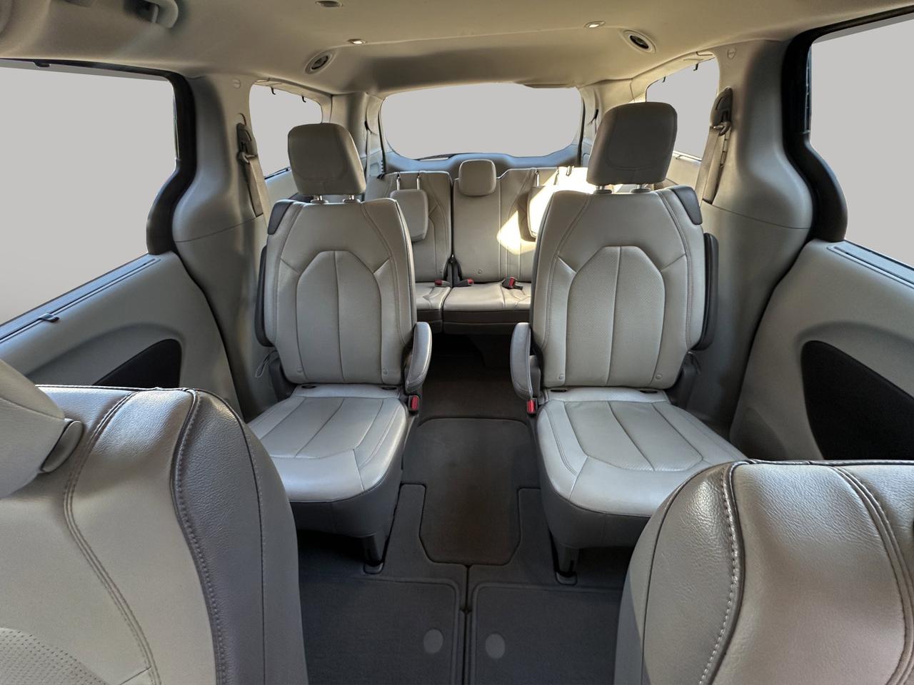 2019 Chrysler Pacifica Touring-L Plus Photo