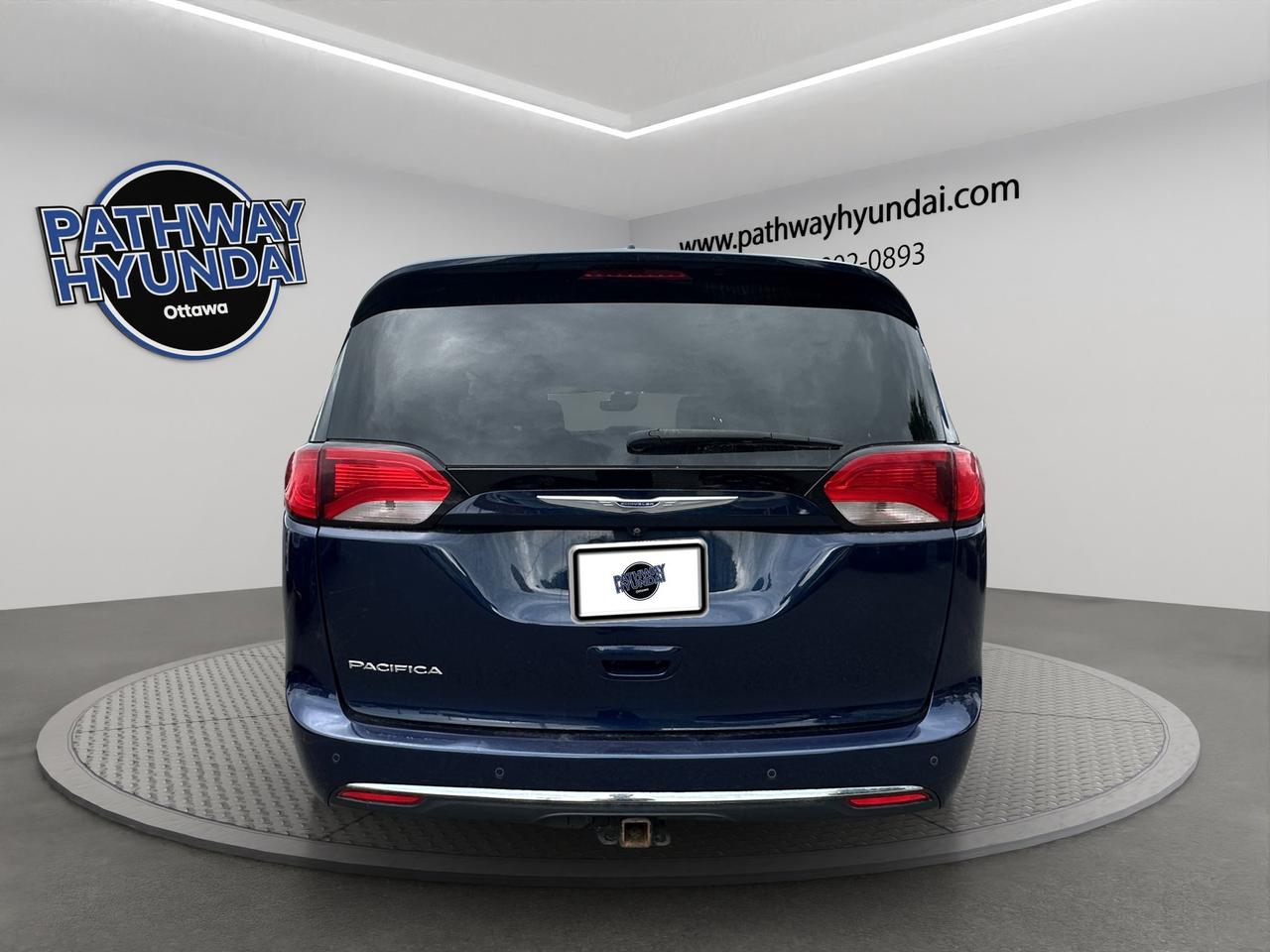 2019 Chrysler Pacifica Touring-L Plus Photo