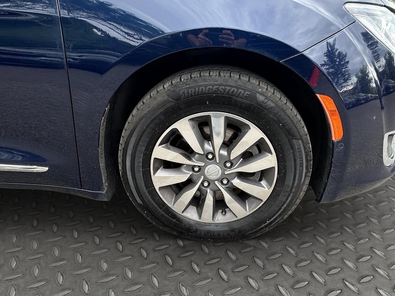 2019 Chrysler Pacifica Touring-L Plus Photo
