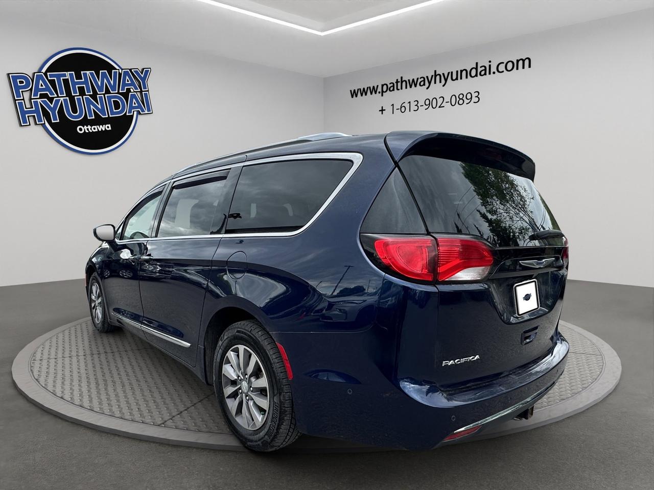 2019 Chrysler Pacifica Touring-L Plus Photo