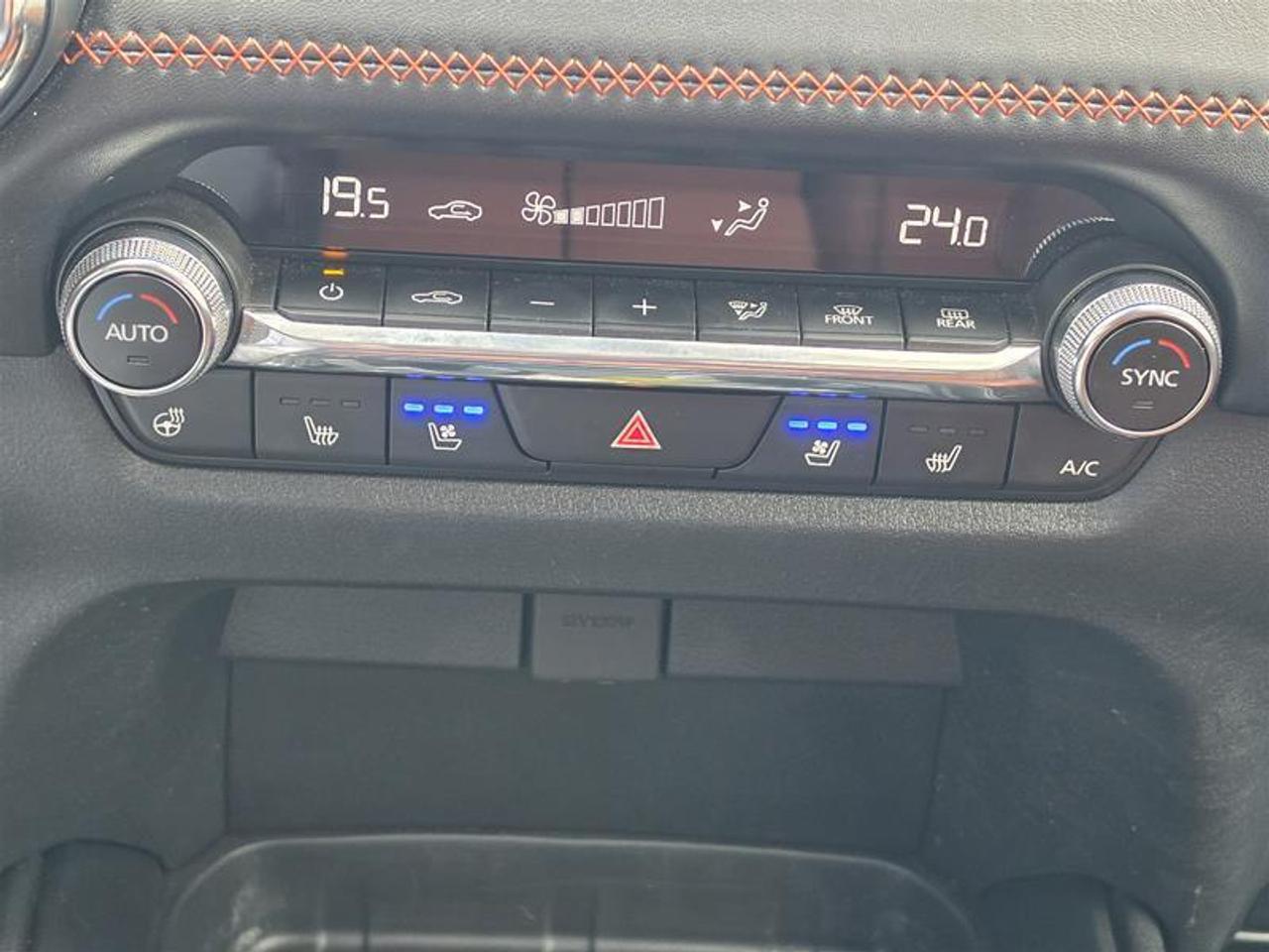 2023 Mazda CX-50  Photo