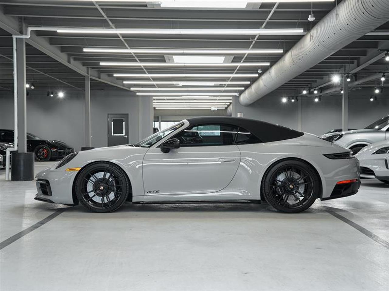 2024 Porsche 911 Carrera 4 GTS Cabriolet Photo