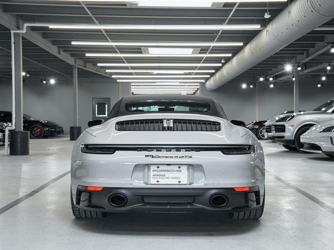 2024 Porsche 911 Carrera 4 GTS Cabriolet Photo