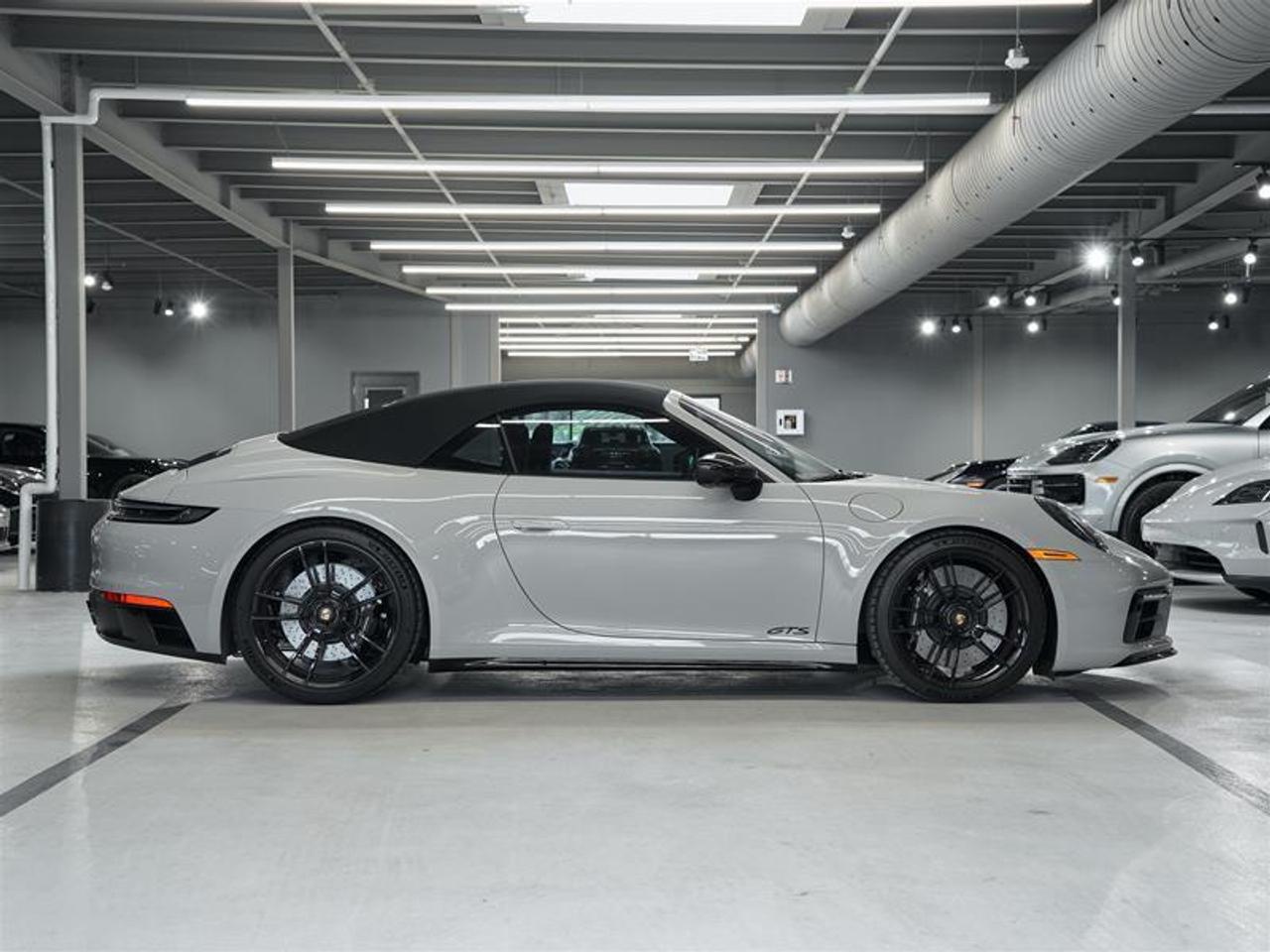 2024 Porsche 911 Carrera 4 GTS Cabriolet Photo
