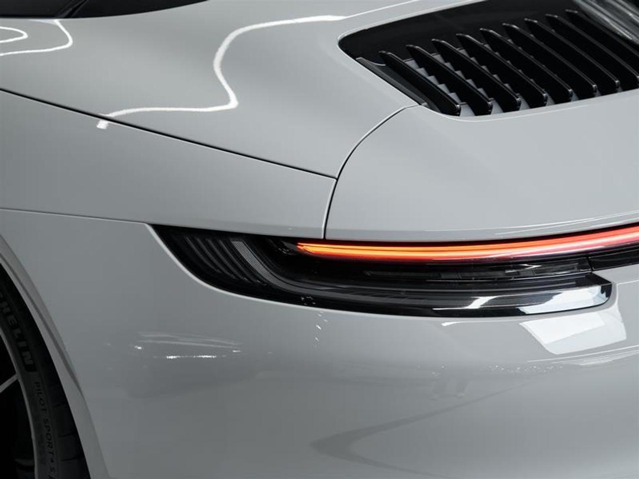 2024 Porsche 911 Carrera 4 GTS Cabriolet Photo