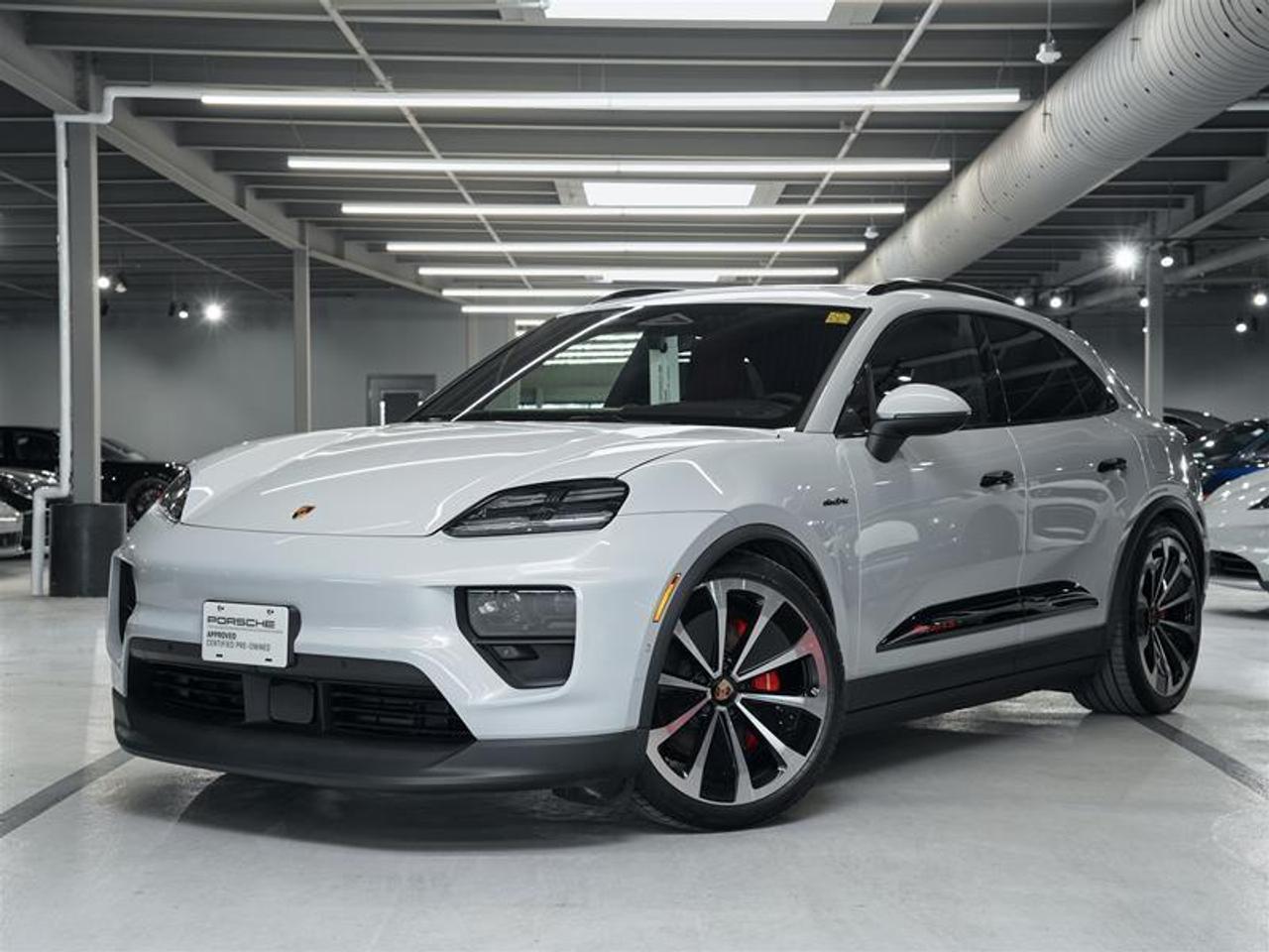 2025 Porsche Macan Electric 4S AWD Photo0
