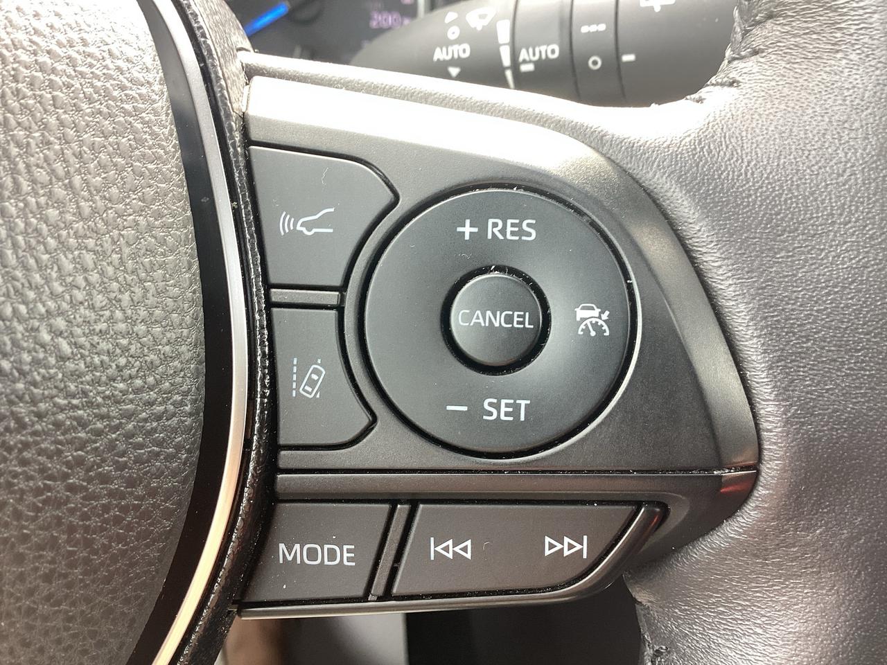 2021 Toyota RAV4 Hybrid XLE AWD Photo