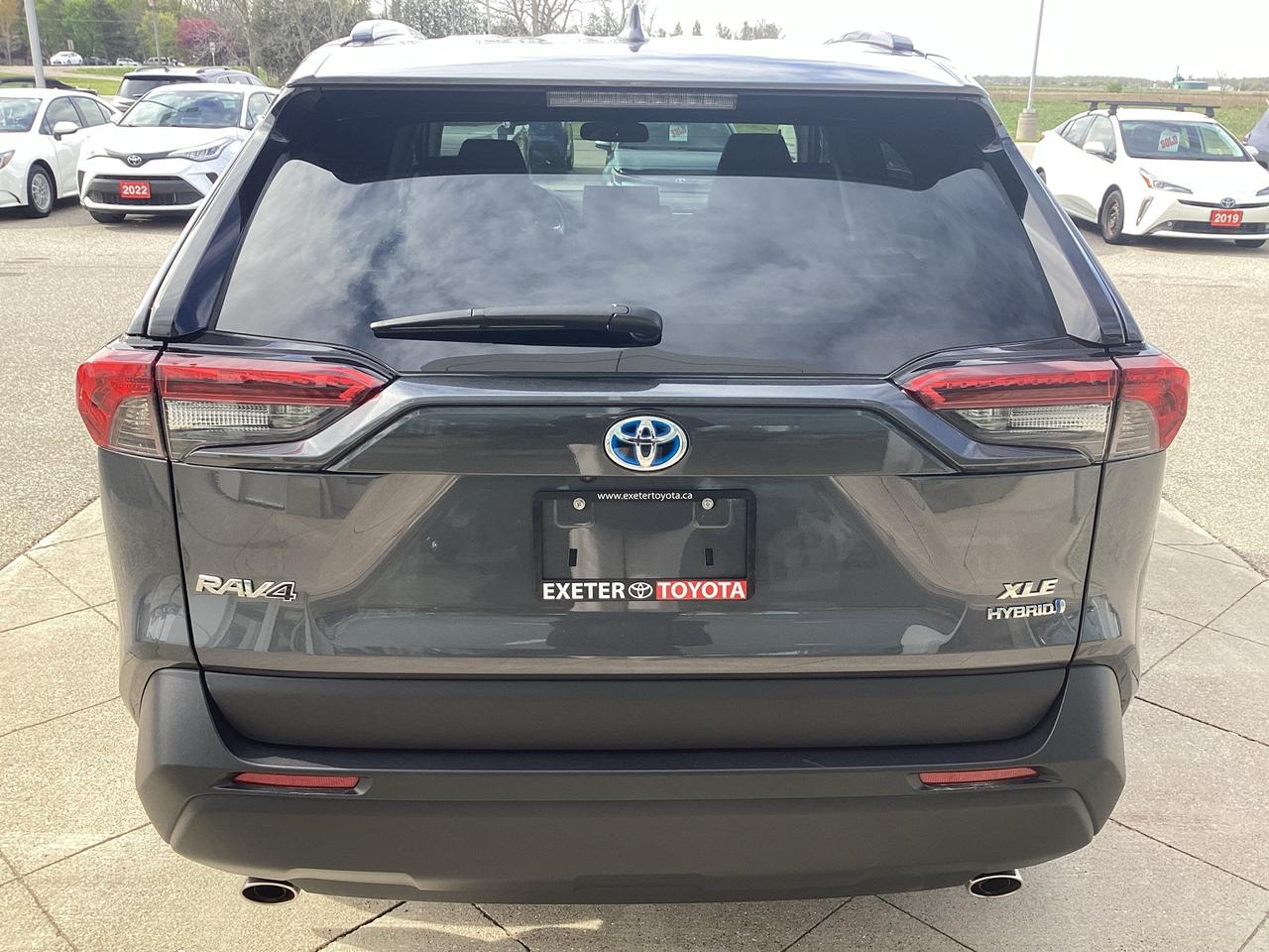 2021 Toyota RAV4 Hybrid XLE AWD Photo