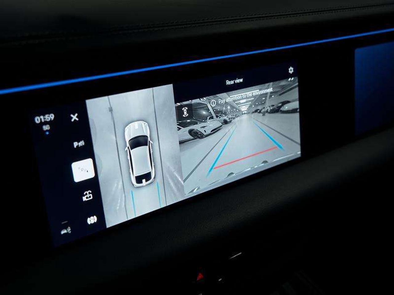 2025 Porsche Macan Electric 4S AWD Photo