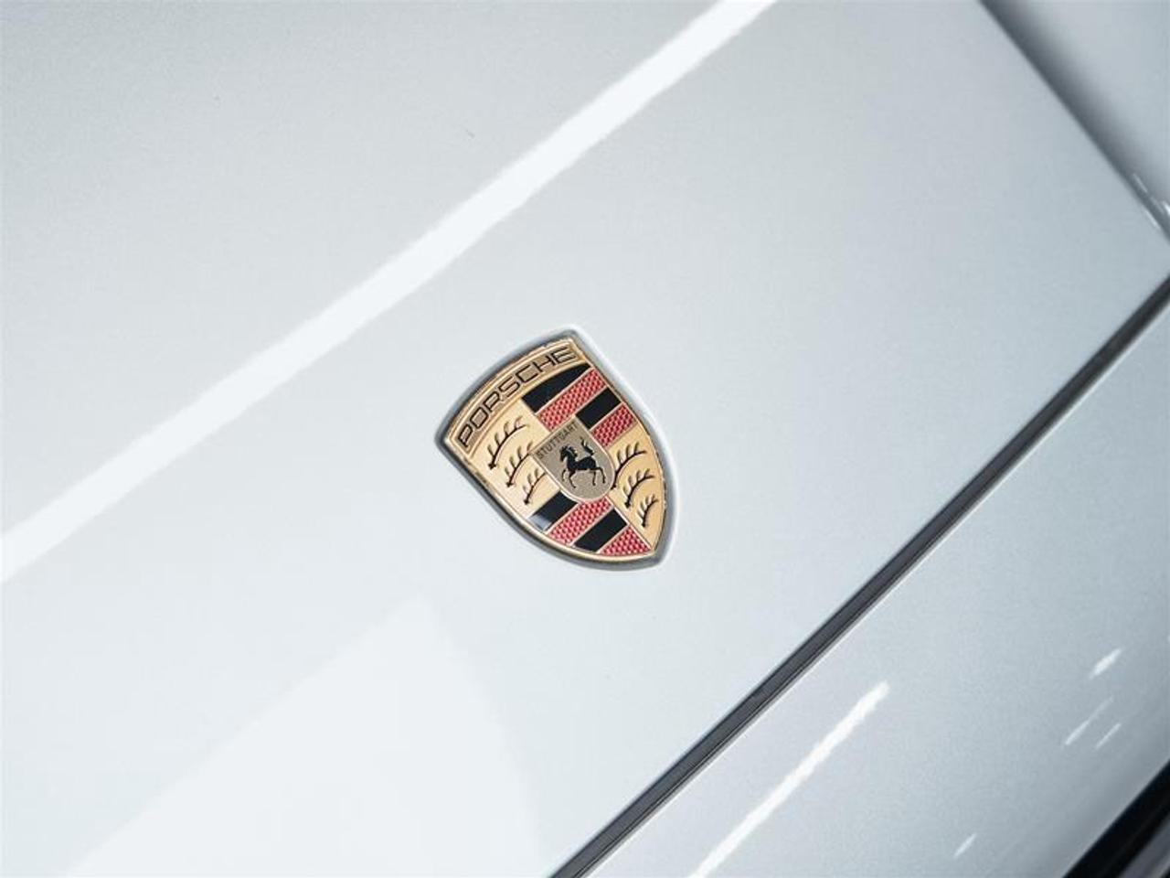 2025 Porsche Cayenne AWD Photo